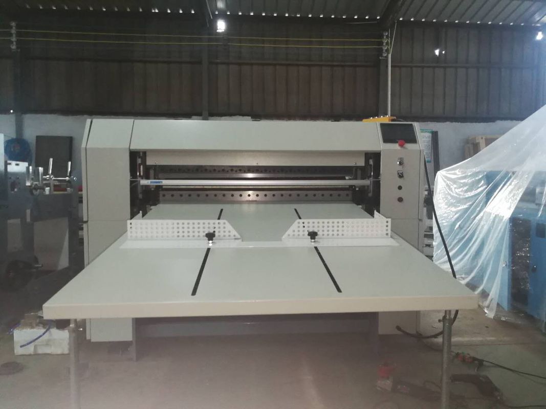 1600mm Paper Roll To Sheet Cutting Machine , ruiting Kraft Paper Cutting Machine